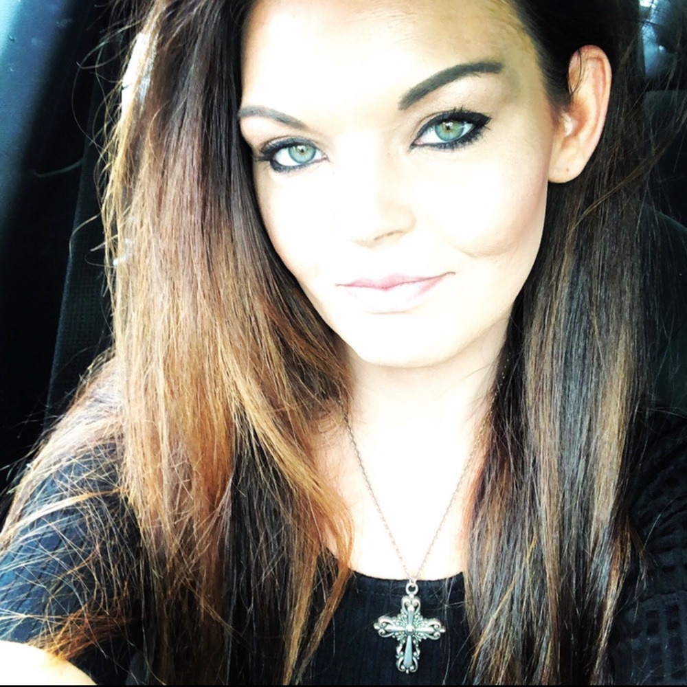 Meet your Posher, Lindsey